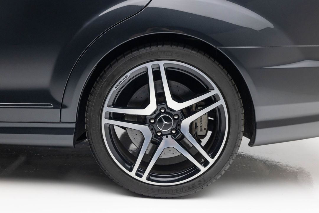 2011 Mercedes-Benz S 65 AMG