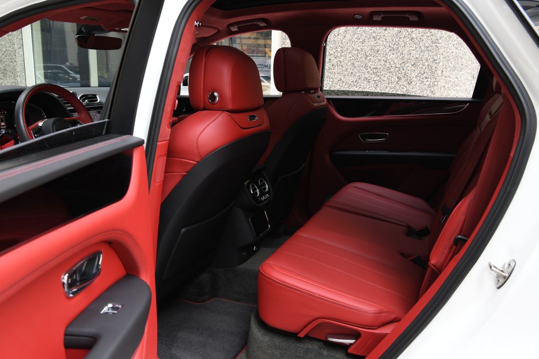 2023 Bentley Bentayga