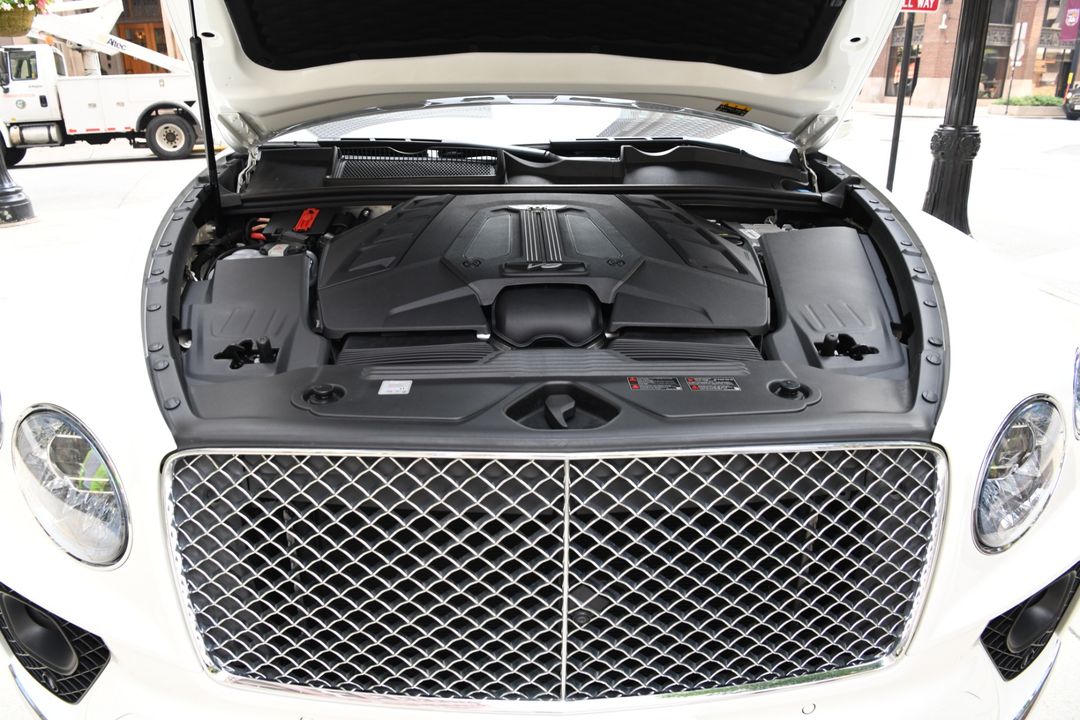 2023 Bentley Bentayga