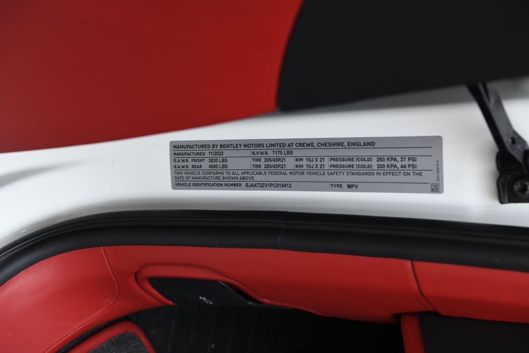 2023 Bentley Bentayga