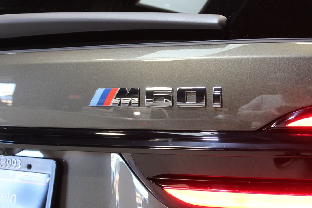2026 BMW X7