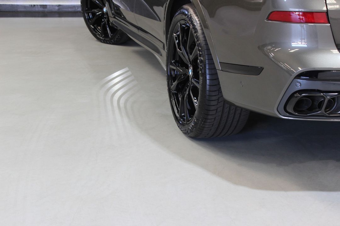 2026 BMW X7