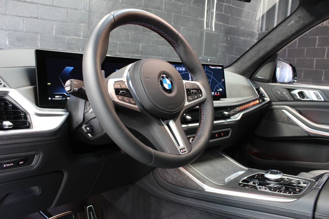 2026 BMW X7