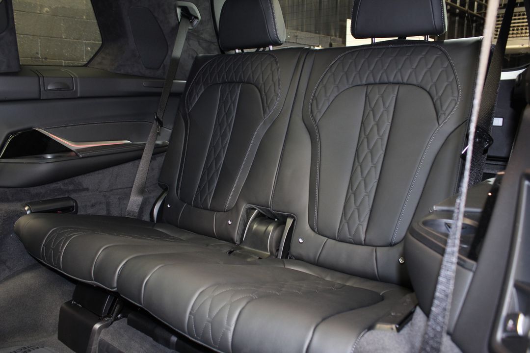 2026 BMW X7
