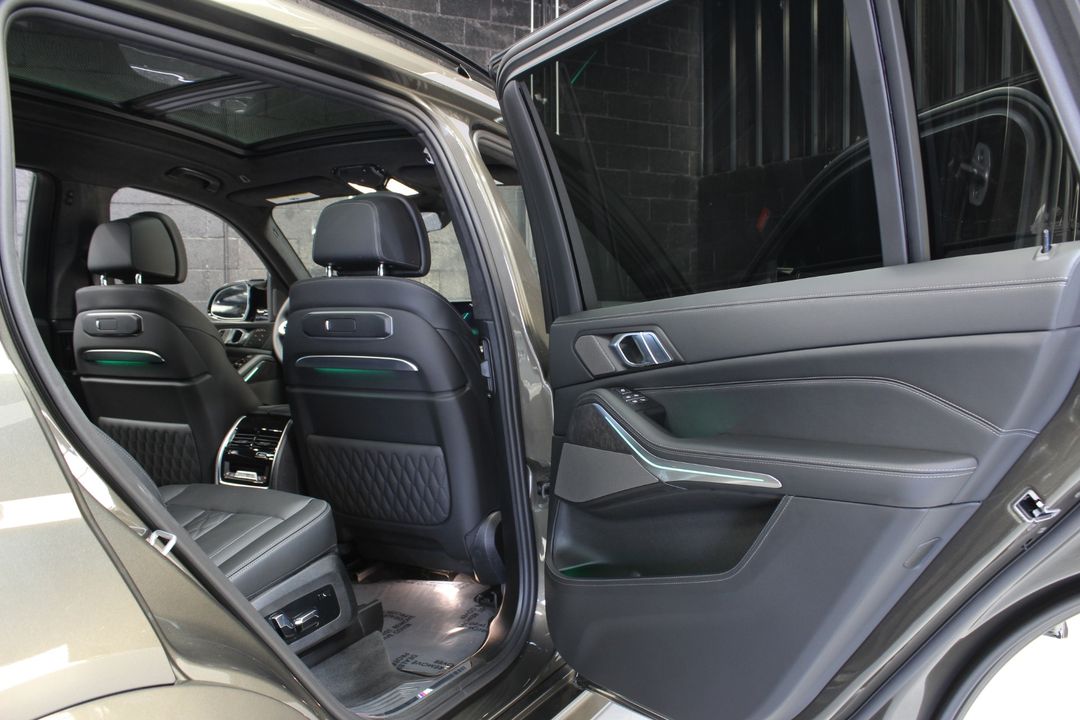 2026 BMW X7