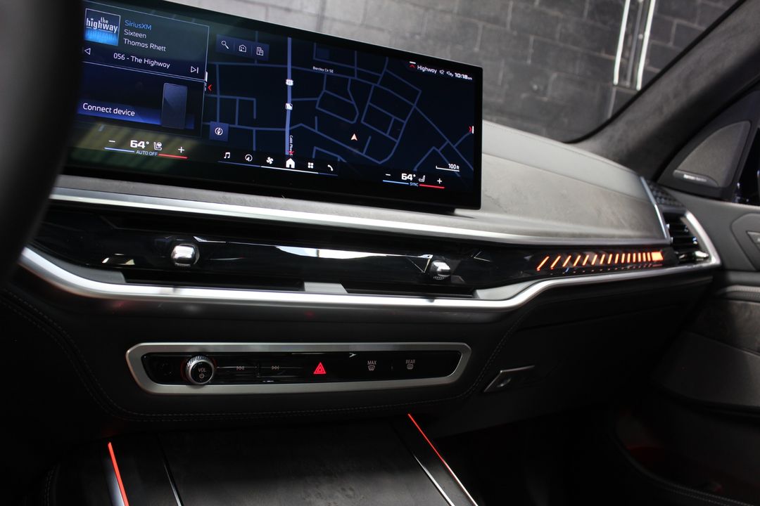 2026 BMW X7