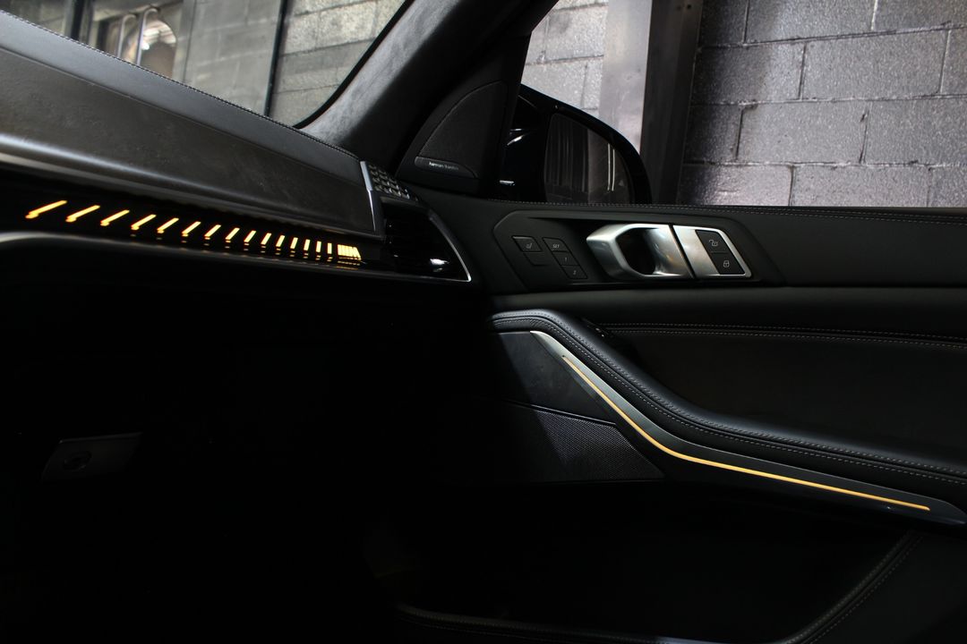 2026 BMW X7