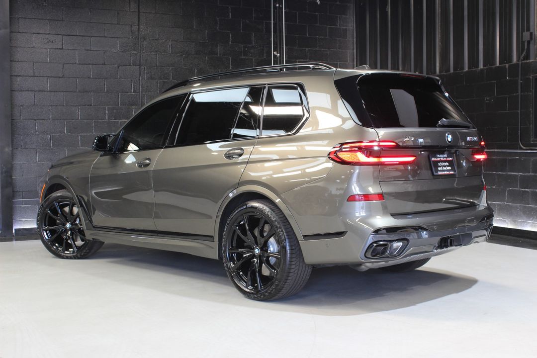 2026 BMW X7