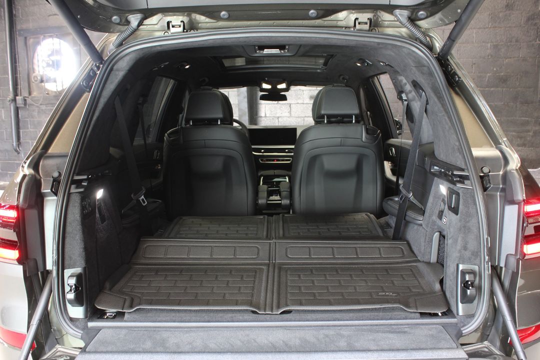 2026 BMW X7
