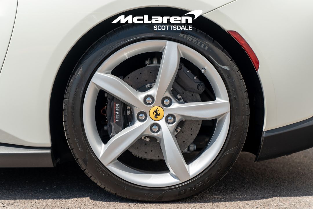 2019 FERRARI PORTOFINO