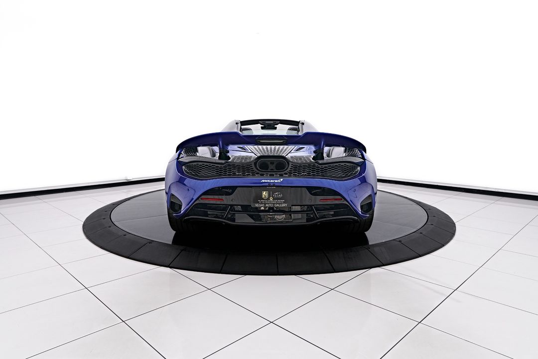 2024 McLaren 750S