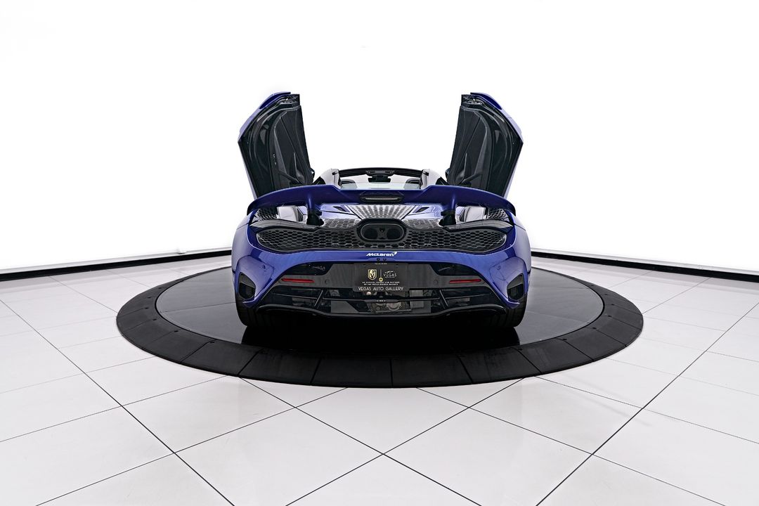 2024 McLaren 750S