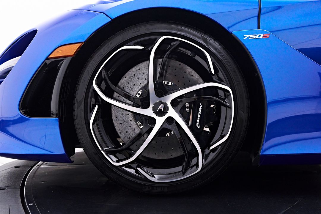 2024 McLaren 750S