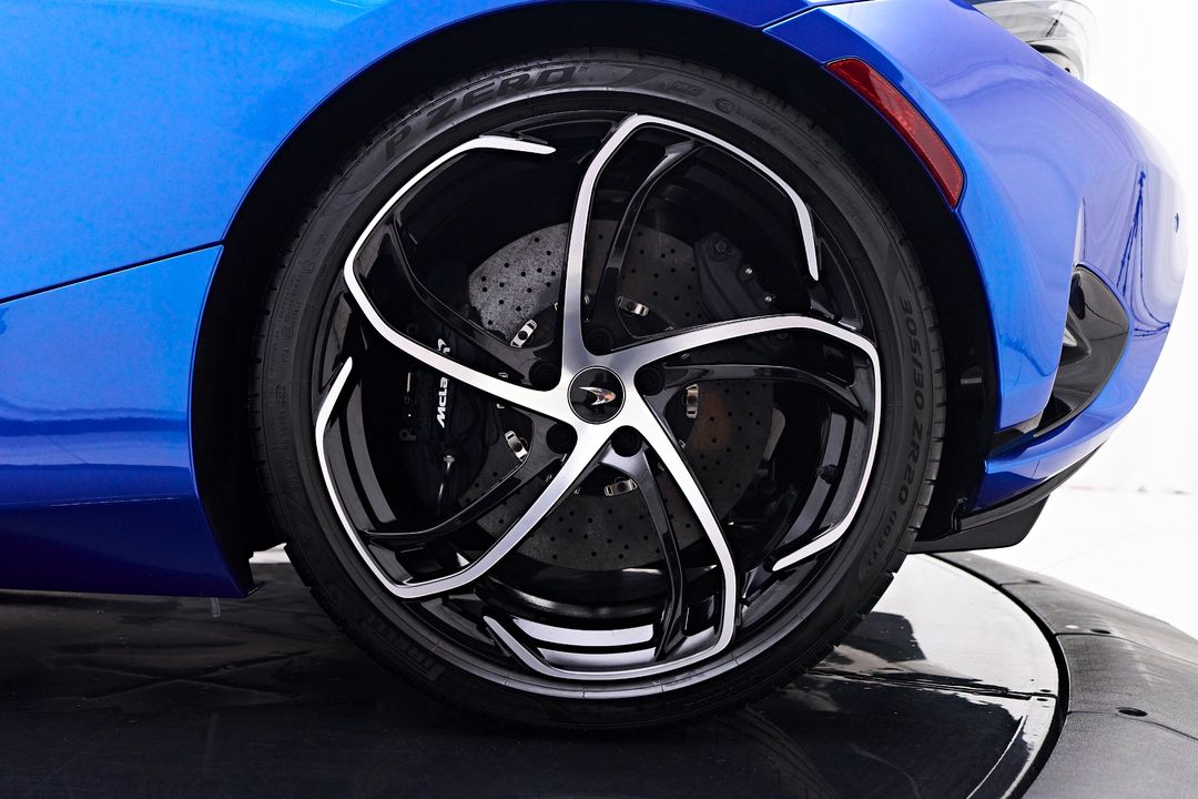 2024 McLaren 750S