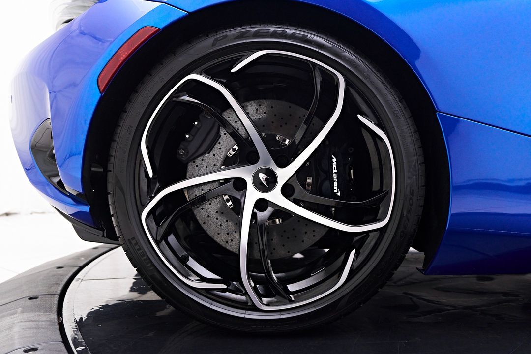 2024 McLaren 750S
