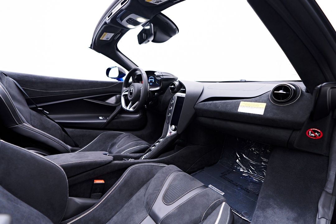 2024 McLaren 750S