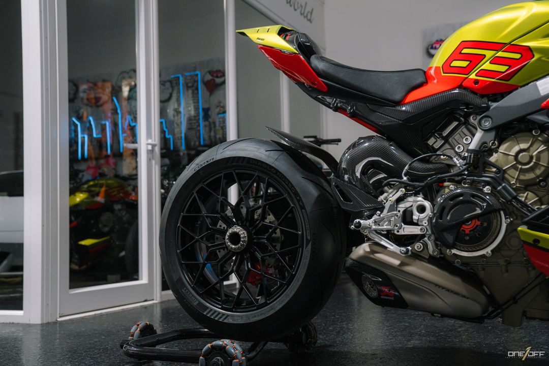 2023 Ducati Streetfighter V4 Lamborghini