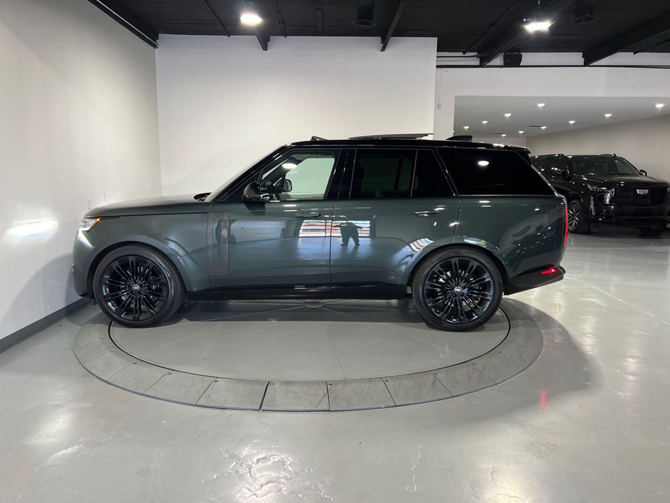 2023 Land Rover Range Rover P400 SE 4DR SUV AWD