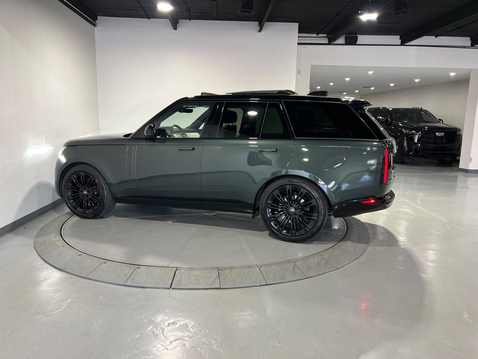 2023 Land Rover Range Rover P400 SE 4DR SUV AWD