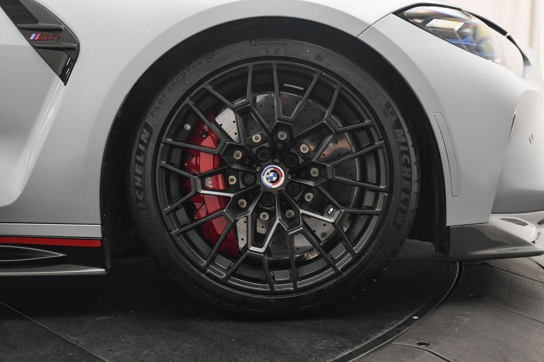 2023 BMW M4