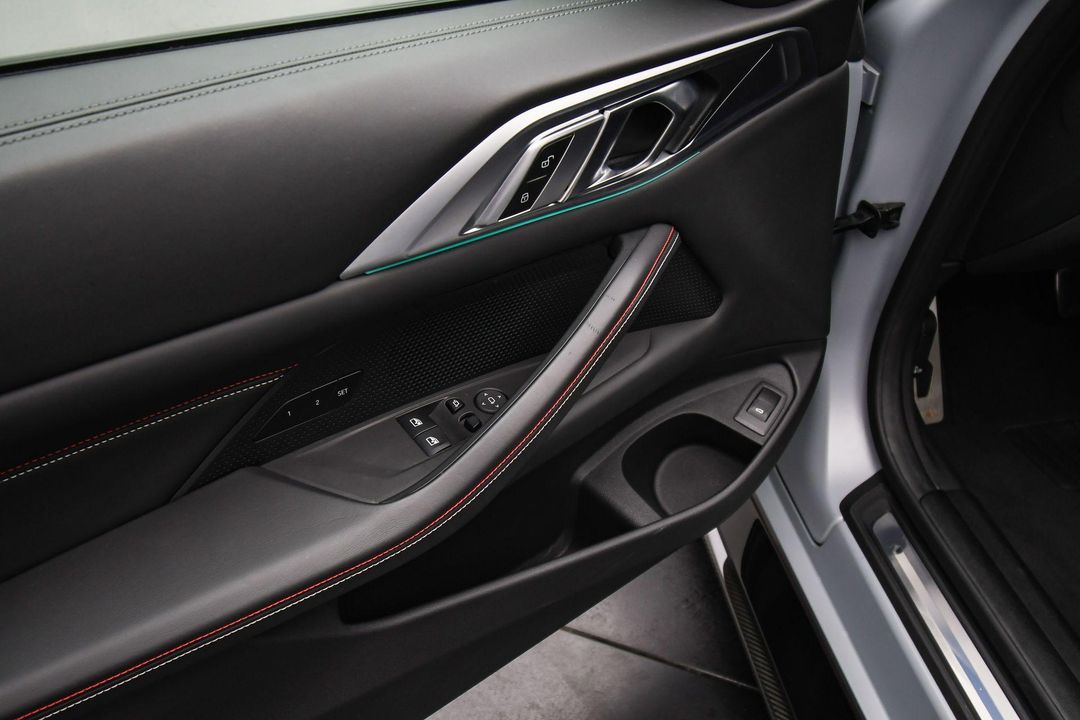 2023 BMW M4