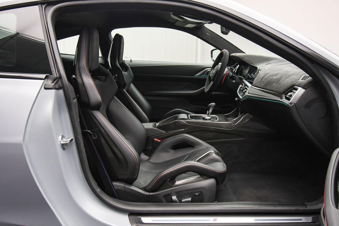 2023 BMW M4