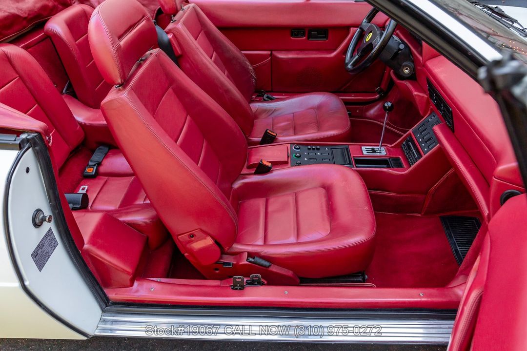 1990 Ferrari Mondial T