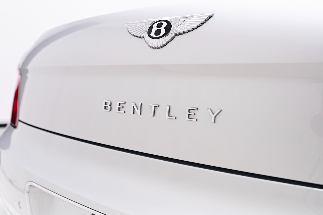 2023 Bentley Flying Spur Hybrid