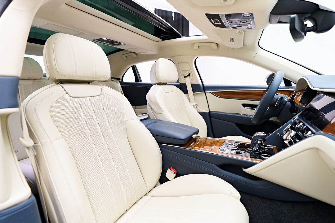 2023 Bentley Flying Spur Hybrid