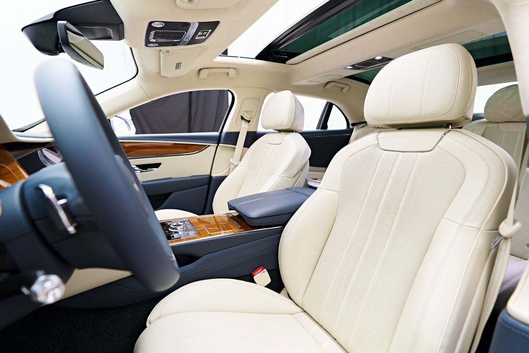 2023 Bentley Flying Spur Hybrid