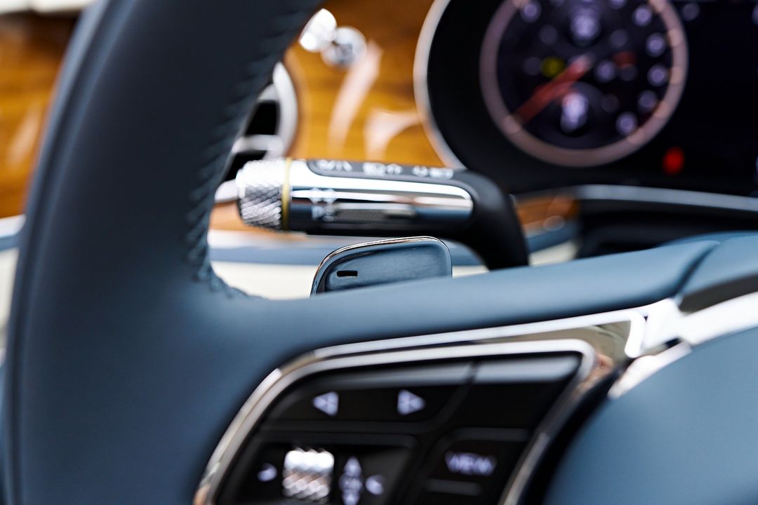 2023 Bentley Flying Spur Hybrid