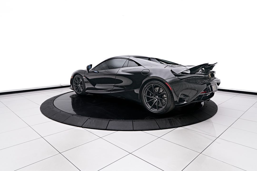 2025 McLaren 750S