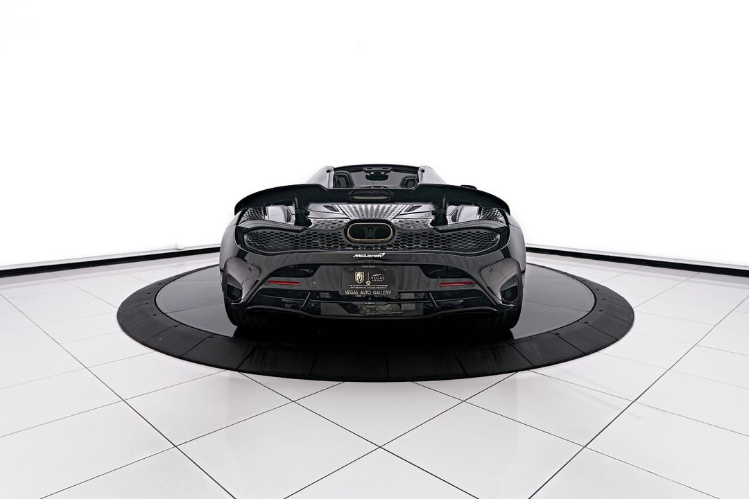 2025 McLaren 750S
