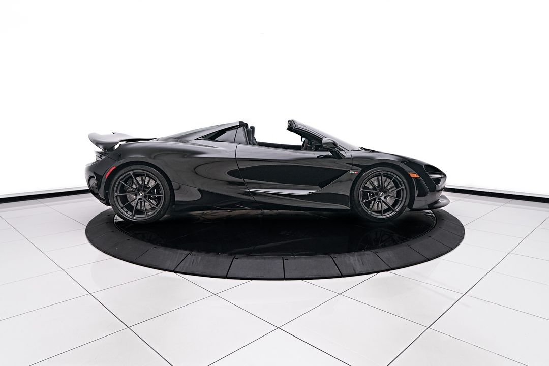 2025 McLaren 750S
