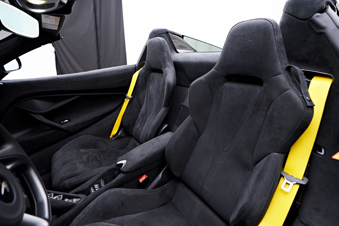 2025 McLaren 750S