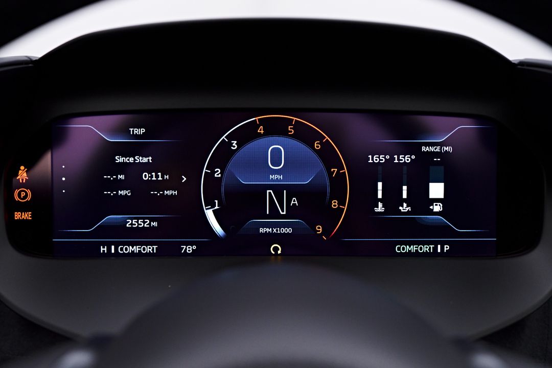 2025 McLaren 750S