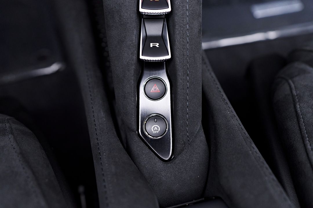 2025 McLaren 750S
