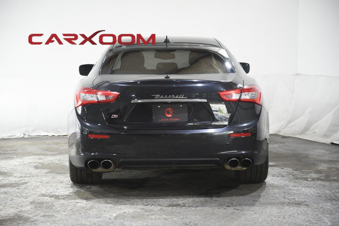 2016 Maserati Ghibli