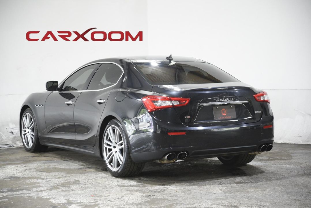 2016 Maserati Ghibli