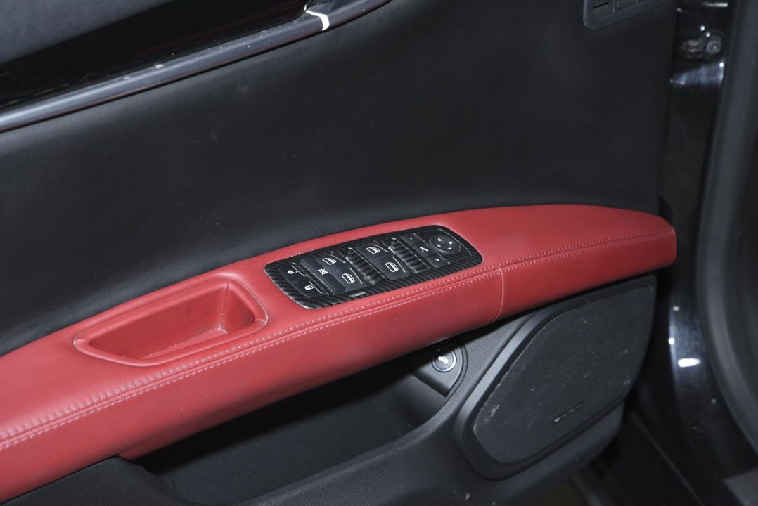 2016 Maserati Ghibli
