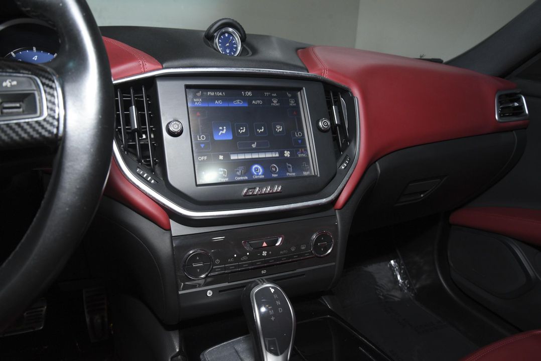2016 Maserati Ghibli