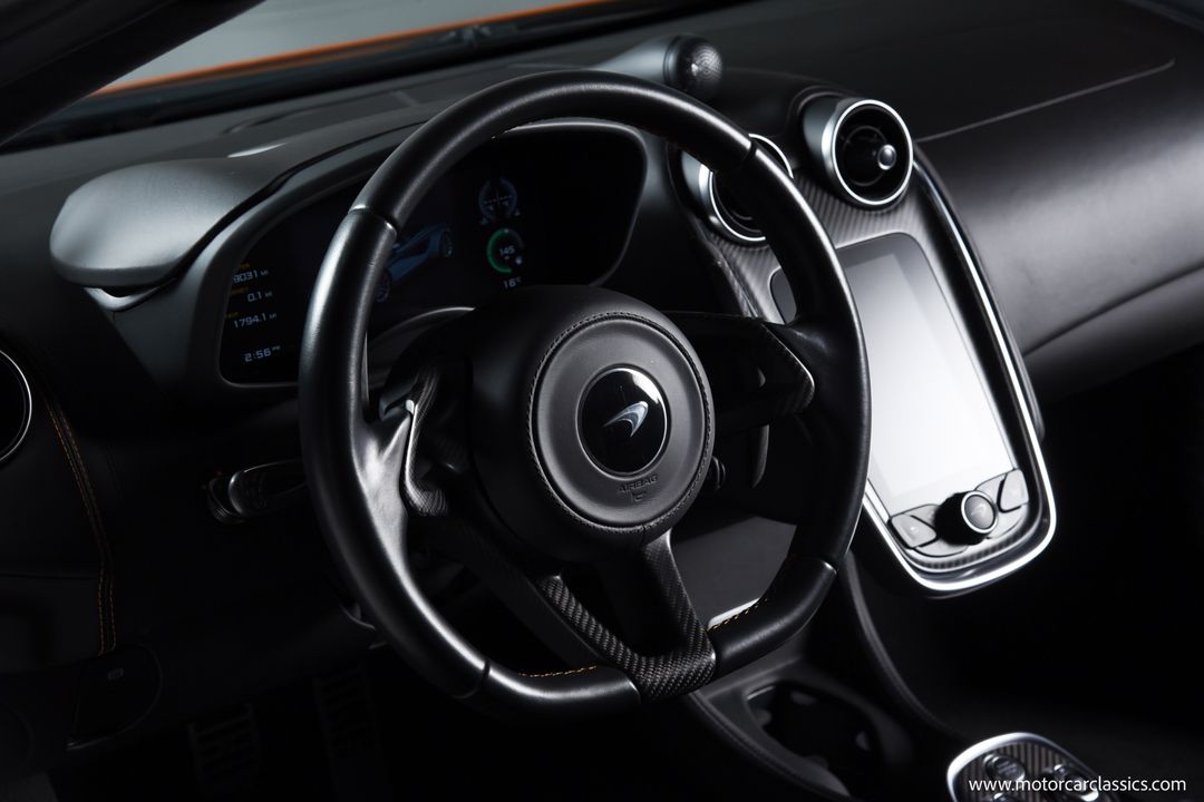 2020 McLaren 570S Spider