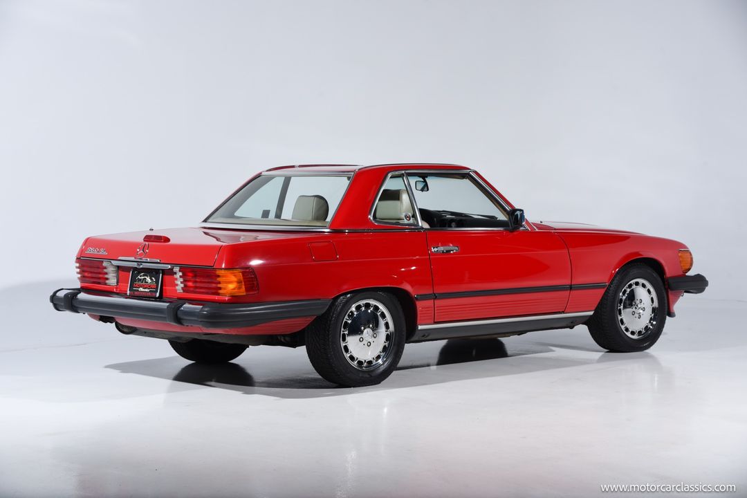 1989 Mercedes-Benz 560-Class