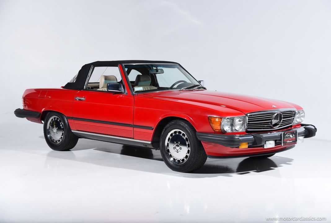 1989 Mercedes-Benz 560-Class