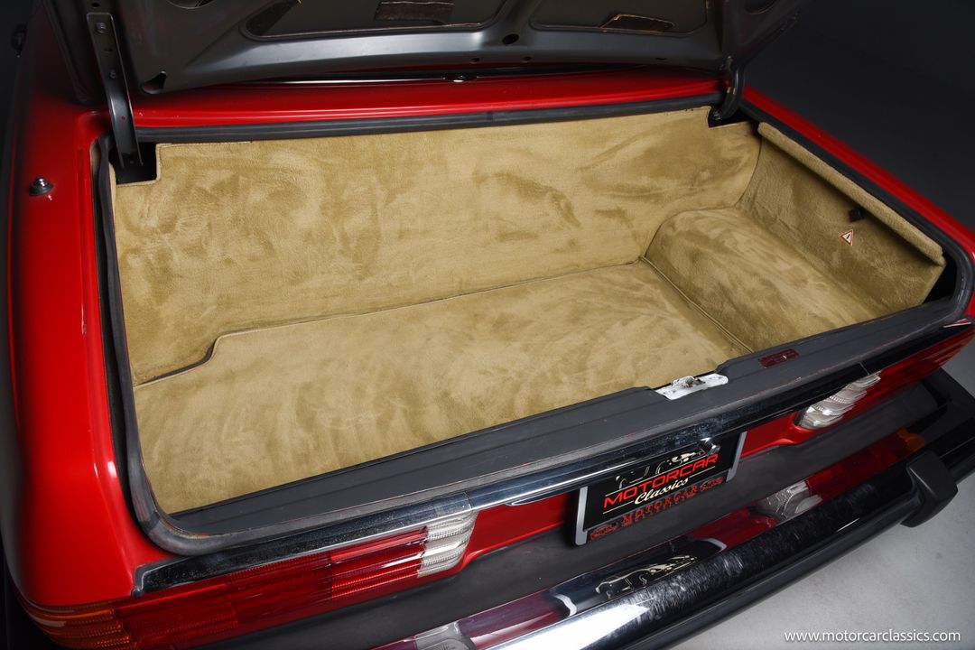 1989 Mercedes-Benz 560-Class