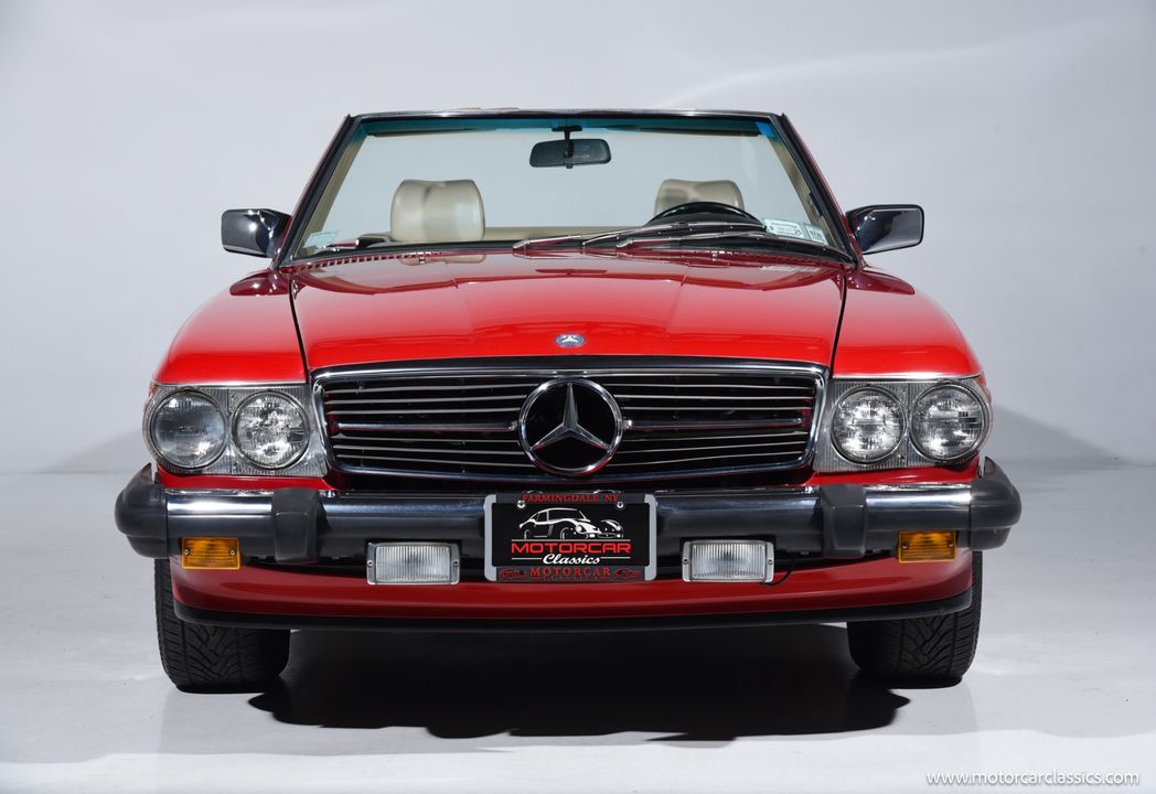 1989 Mercedes-Benz 560-Class