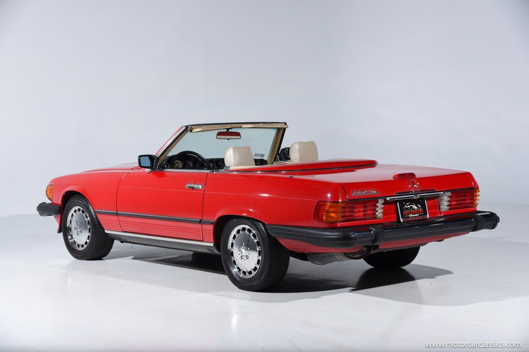 1989 Mercedes-Benz 560-Class