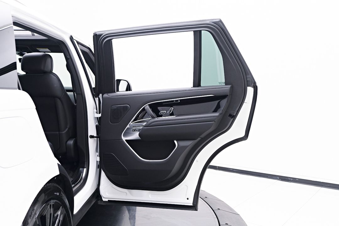 2025 Land Rover Range Rover