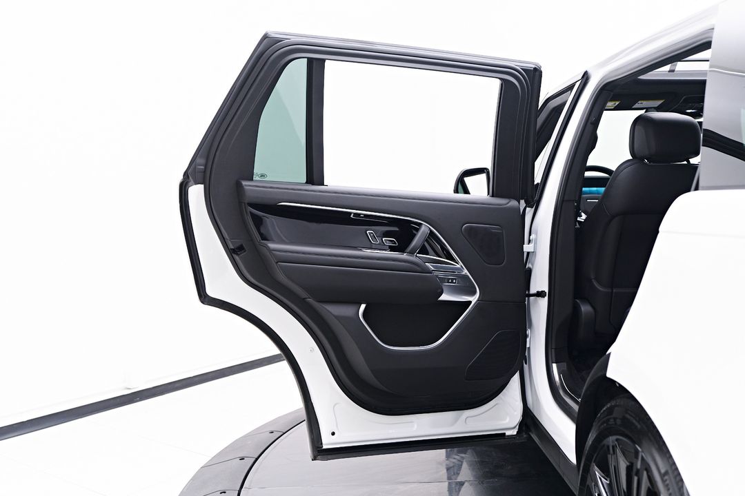 2025 Land Rover Range Rover