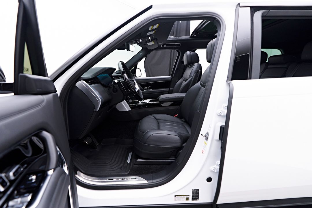 2025 Land Rover Range Rover